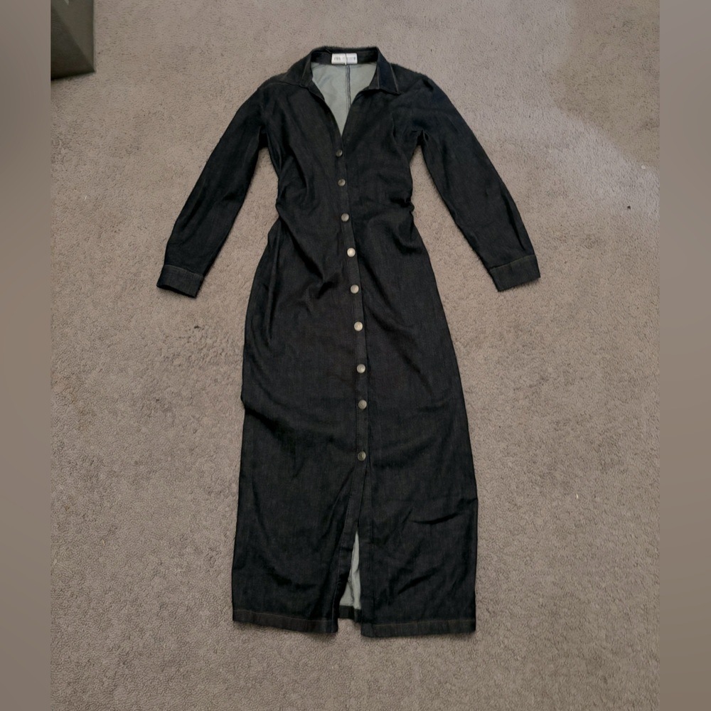 NWOT.  Dark Denim Ruched Dress. SIze M